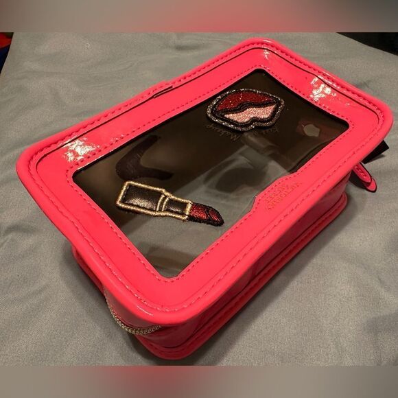 Victoria's Secret Cosmetic Case Clear Pink
Patches Beauty Travel Makeup … - Picture 10 of 17